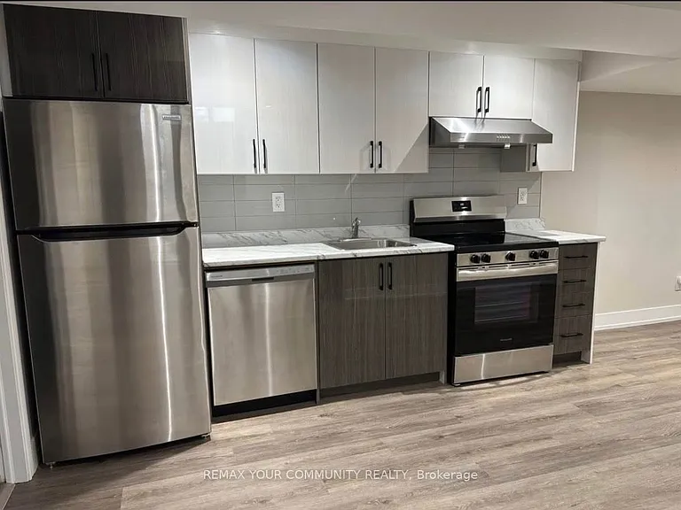 60 Wood Rim Dr #BASEMENT — Photo 7