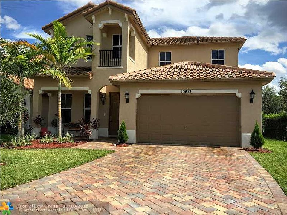 1st image of 10621 La Placida Dr