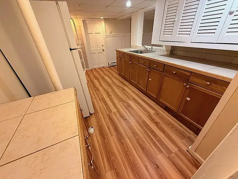 20 Charles St — Photo 1