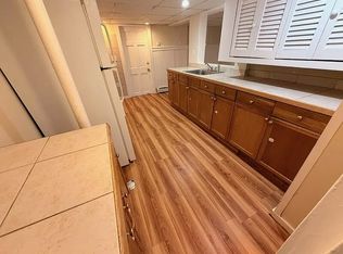 20 Charles St, Lodi, NJ 07644