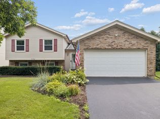 (Undisclosed Address), Naperville, IL 60565