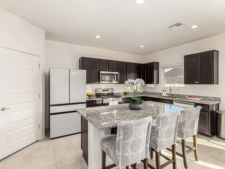 9265 W Tenaza Ln — Photo 16
