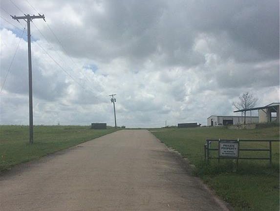 5th image of 1102 Fm 1417 NE