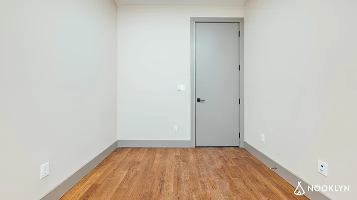 Rented by Nooklyn NYC LLC | media 24