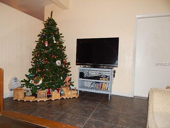 5th image of 22065 Belinda Ave