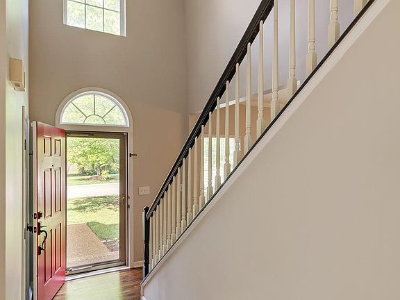 5th image of 3215 Nolen Ln