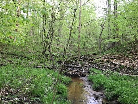 3rd image of 63141 County Road 384