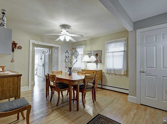 5th image of 14 Dudley Dr