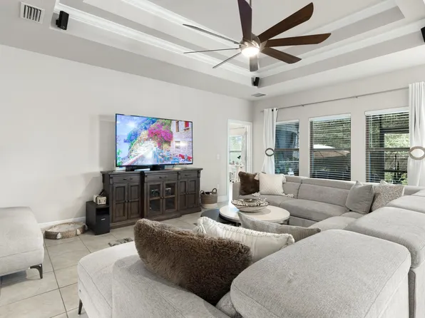 114 Maddox St, Santa Rosa Beach, FL 32459