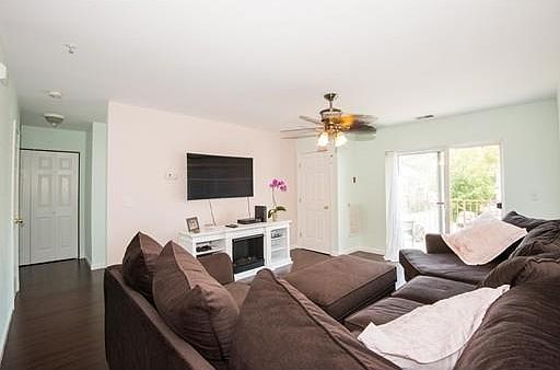 5th image of 84 Aborn St Unit 2110
