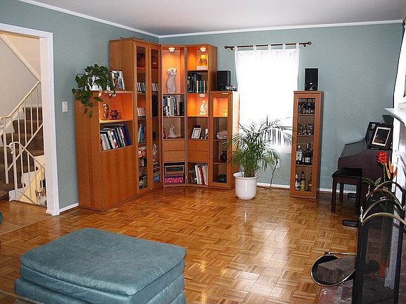 Main level-Living room 2