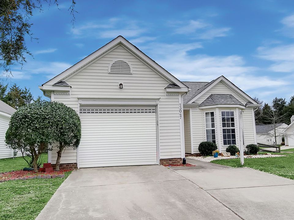 1st image of 13047 Planters Row Dr