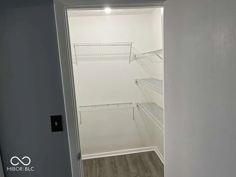 4351 Village Parkway Cir W #7 — Photo 8