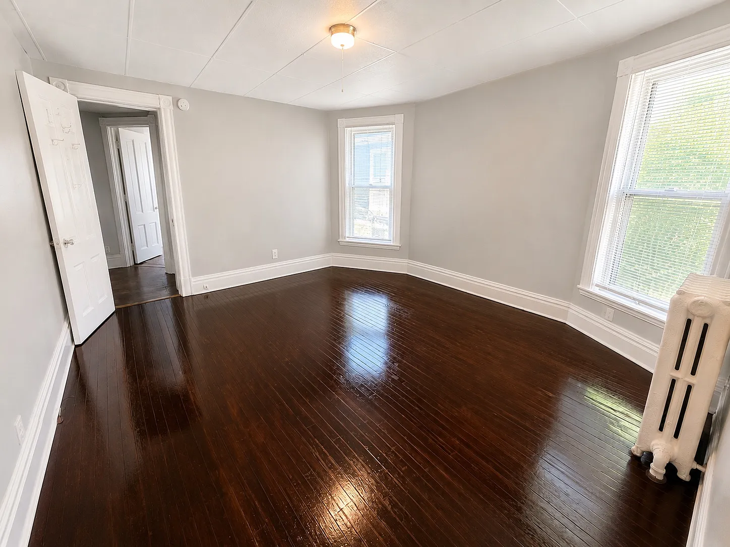 319 Park Ave — Photo 1
