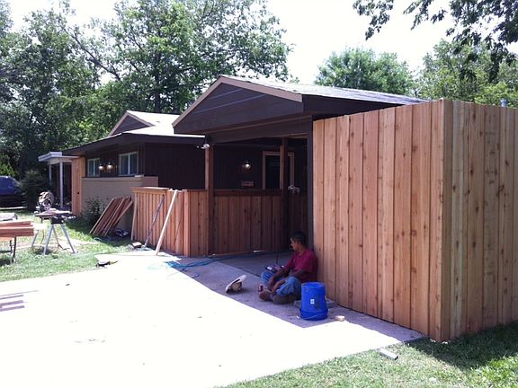 2nd image of 2522 Maverick Ave