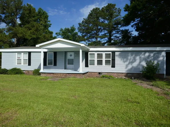 1409 Millpond Rd, Elizabeth City, NC 27909