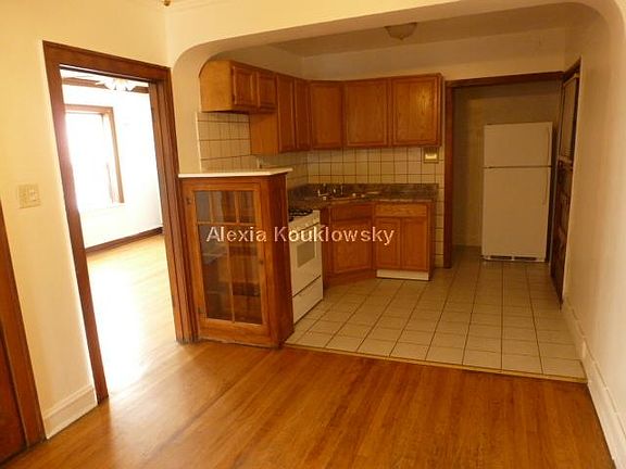 4th image of 5200 W Parker Ave #1