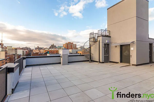 Rented by Clove Realty LLC | media 23