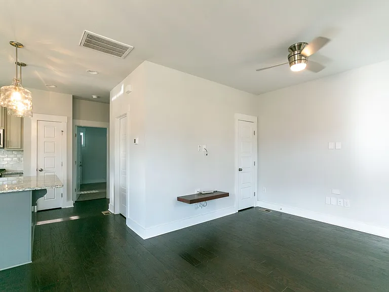 48 Cottage Way — Photo 15