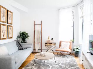 679 Greenwich St #1, New York, NY 10014