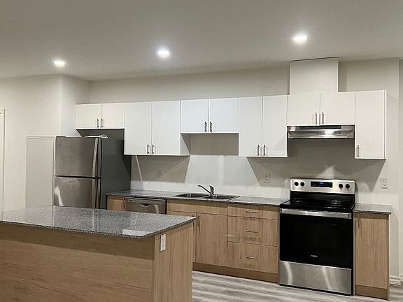 4th image of 1098 Paisley Rd #810