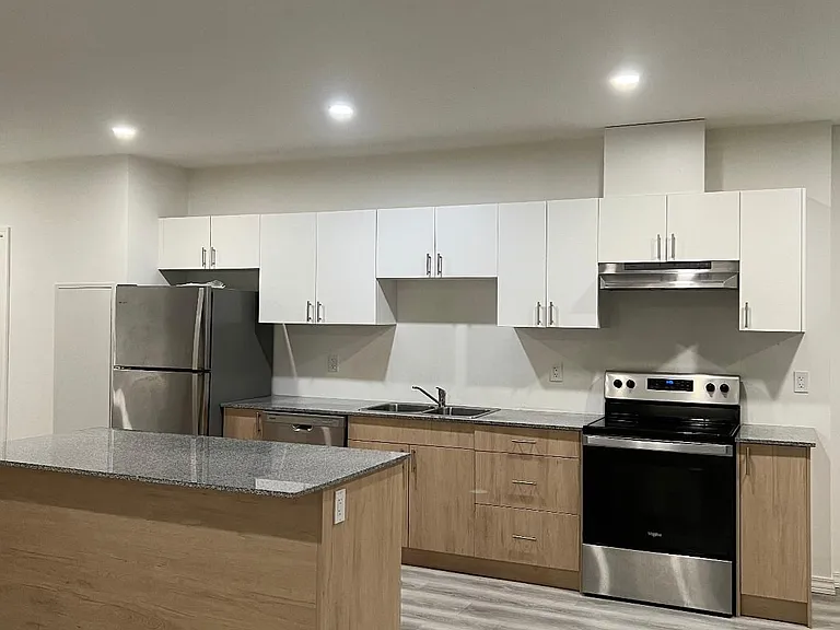 1098 Paisley Rd #810 — Photo 4