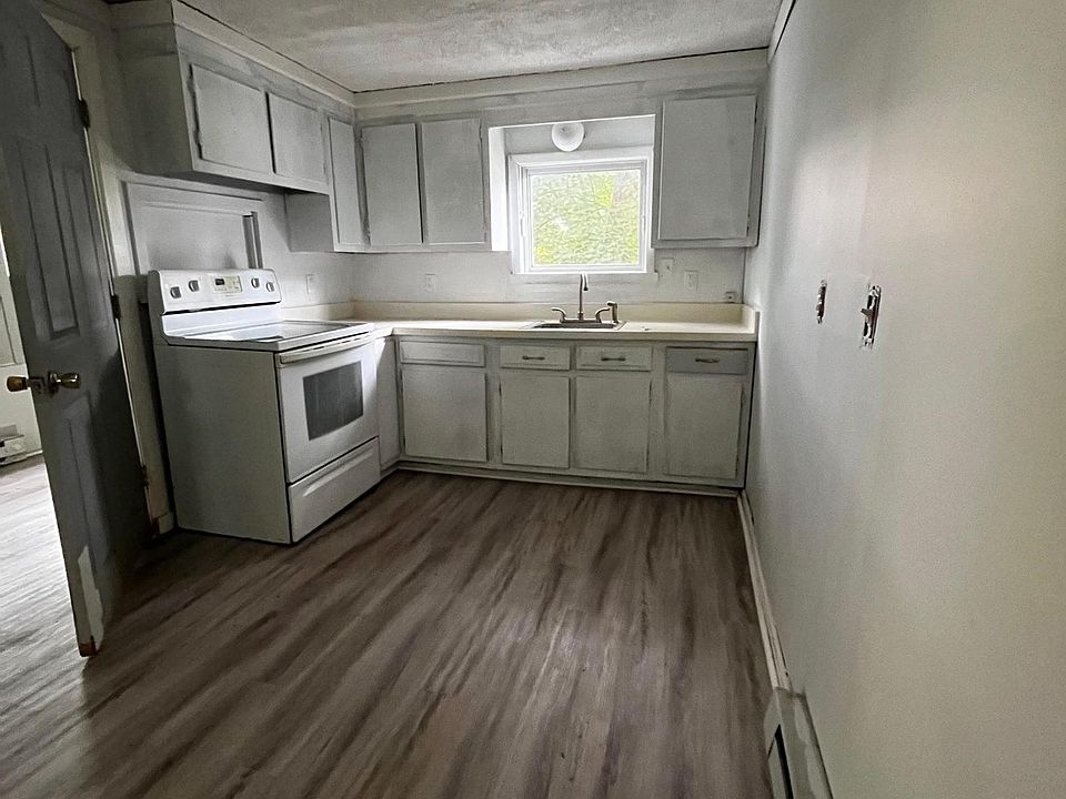 1st image of 15 Lawnwood Ave