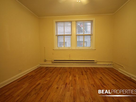 4th image of 540 W Wellington Ave #540008