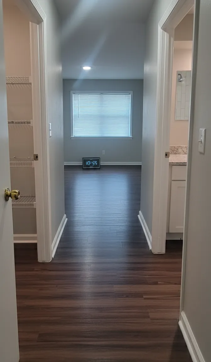 35 Claybrook — Photo 4