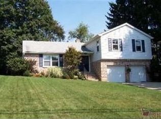 2519 Barrington Rd, Akron, OH 44333