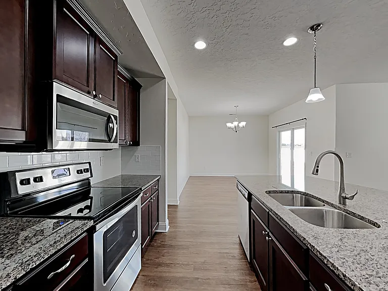 63 S Lancaster Dr — Photo 3