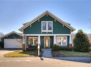 1225 Village Way S, Blacksburg, VA 24060