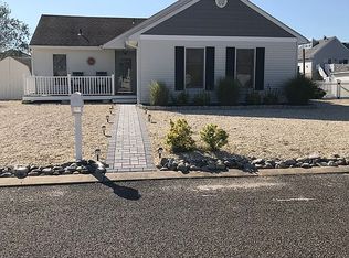 121 Arthur Dr, Manahawkin, NJ