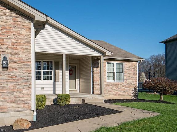 3rd image of 1279 Victory Hill Ln