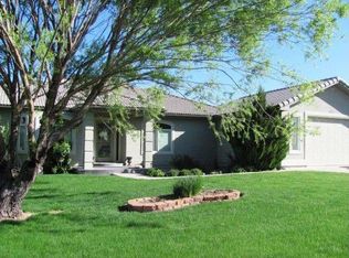 401 Battlement Creek Trl, Parachute, CO 81635