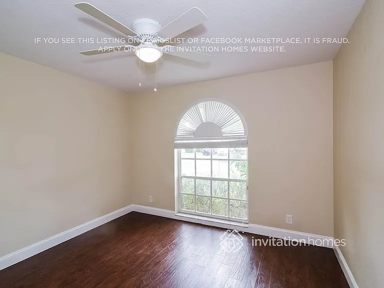 4645 NW 99th Ln — Photo 10