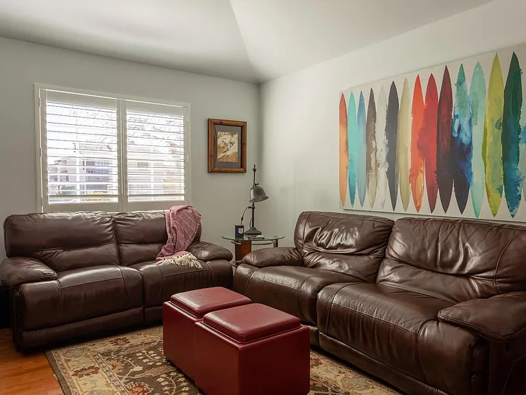 1236 Thomas Ave — Photo 12