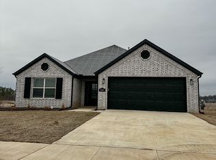 549 Grace Ln, Farmington, AR 72730