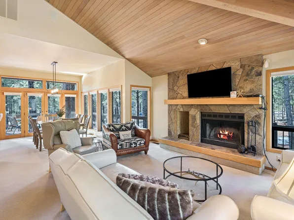 58057 Three Iron Ln #11, Bend, OR 97707