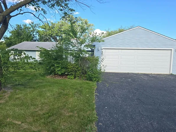351 Indianwood Blvd, Park Forest, IL 60466