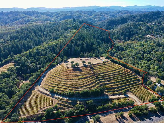 2nd image of 19853 Geyserville Avenue