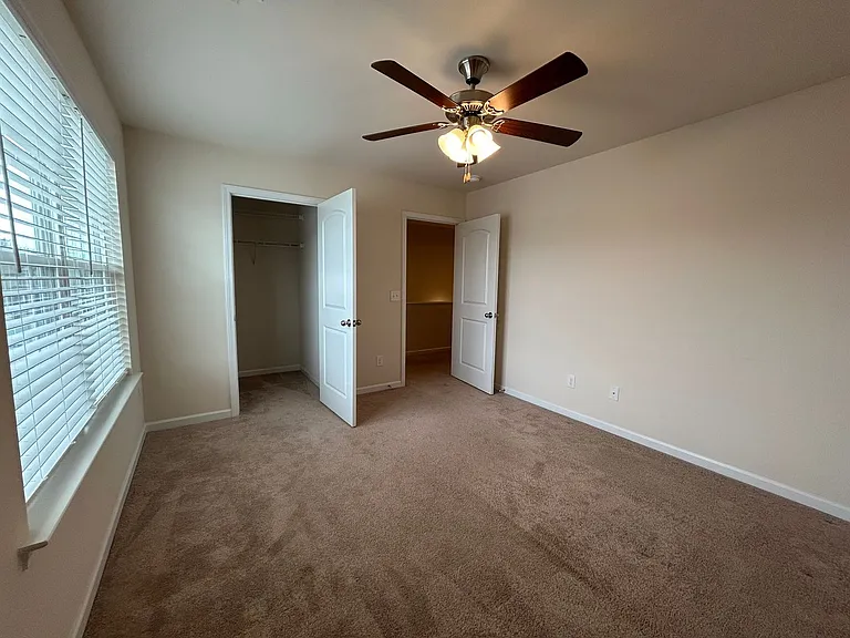 1464 Land Grove Dr — Photo 11