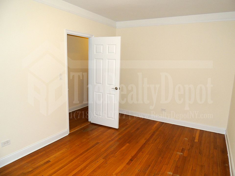 2nd image of 17505 Wexford Ter APT 1A