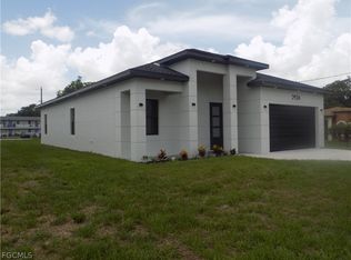2924 Dunbar Ave, Fort Myers, FL 33916