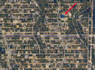 15 W Hyacinth Ave, Defuniak Springs, FL 32433