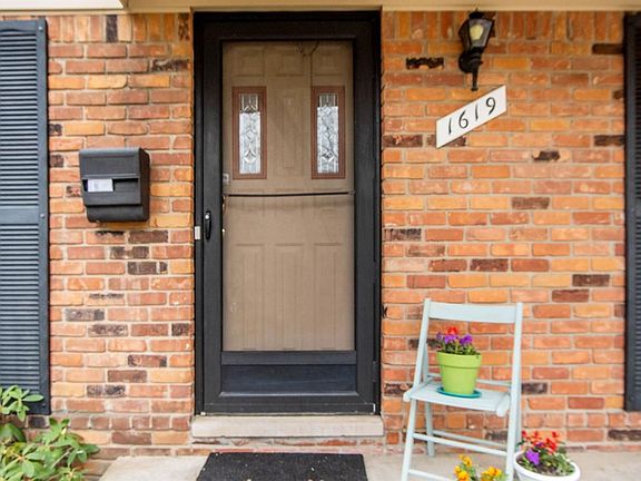 3rd image of 1619 Gregory St
