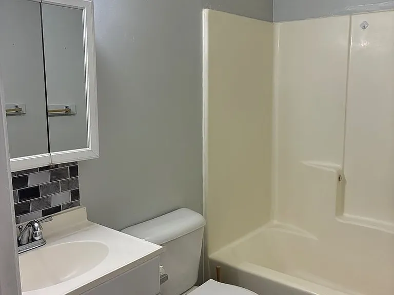 1508 Fillmore Ave, Lorain, OH 44052 — Photo 22