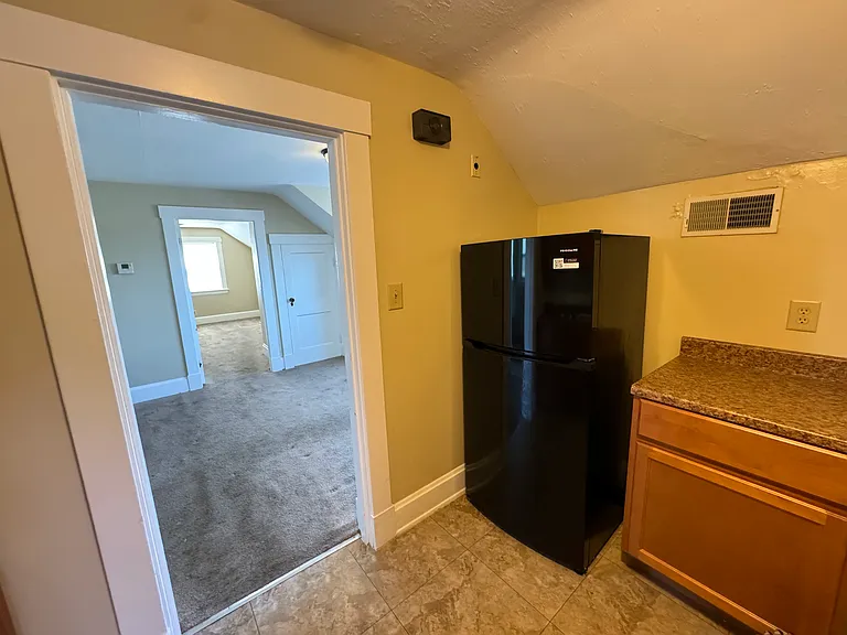 2565 Orland Ave #3 — Photo 5