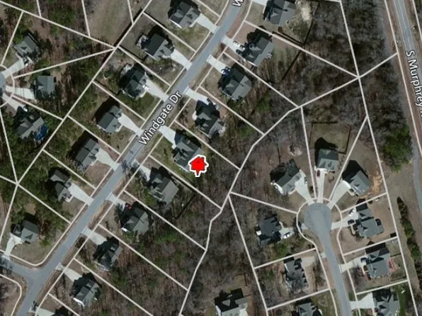 244 Windgate Dr, Clayton, NC 27527