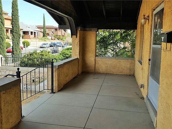4th image of 1540 Upson Dr